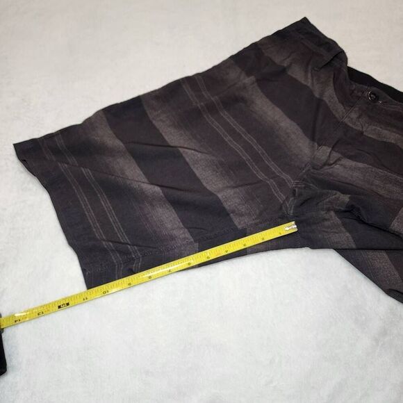 Volcom Hybrid Shorts 4-way stretch black gray striped men’s shorts 32 activewear - Picture 5 of 10
